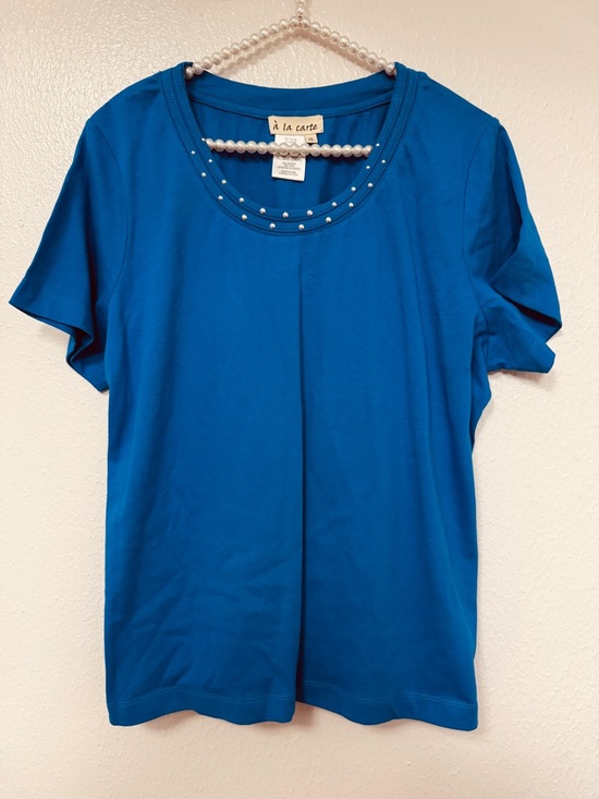 A La Carte Tops - A la Carte Silver Embellished Trim Short Sleeve Tee in Royal Blue